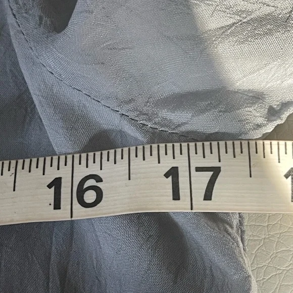 RARE - Johnny Was Mari Gray Embroidered Top - GUC style C14819-9 - Picture 13 of 14